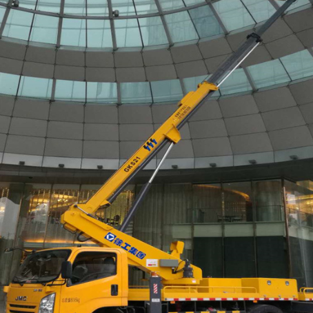 大通附近高空作业车租赁｜安全设备租赁｜高空安装|工程定制化方案｜亿立达设备租赁